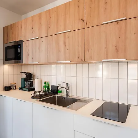 Apartment Lighthouse 03 Surfingbird *