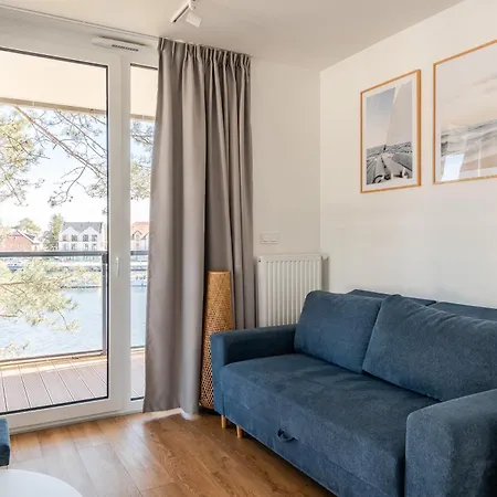 Lighthouse 03 Surfingbird