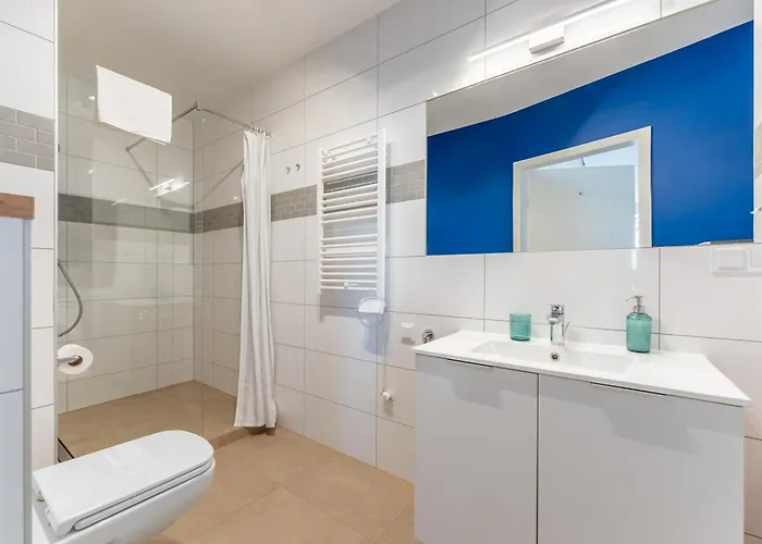 Lighthouse 03 Surfingbird アパート ムジェジノ